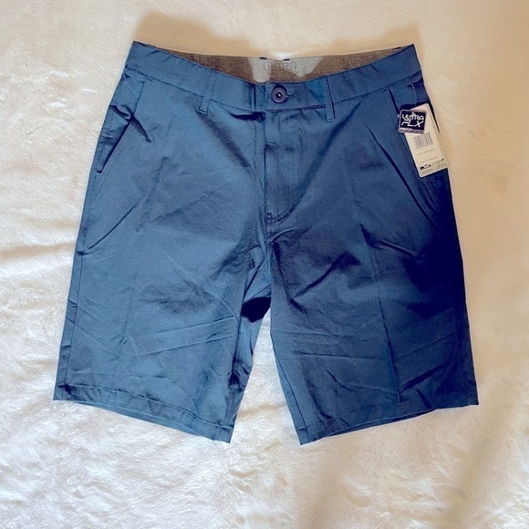 𝅺nwt Men’s Ulta Flex size 32 color navy blue - Picture 1 of 3